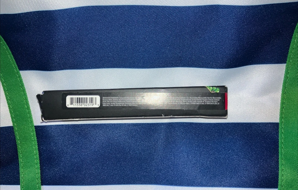 Nuevo brillo de labios Butter LONDON Plush Rush tamaño completo - rojo sirena Foto 3 de 4