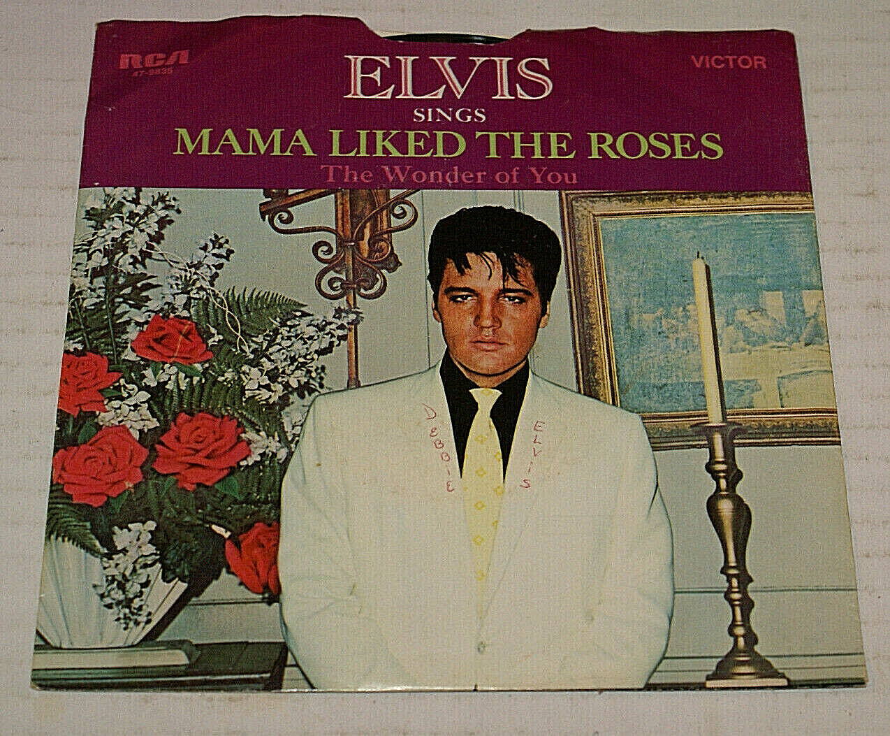Elvis Presley, Mama Liked the Roses / Wonder of You 45 rpm record pic