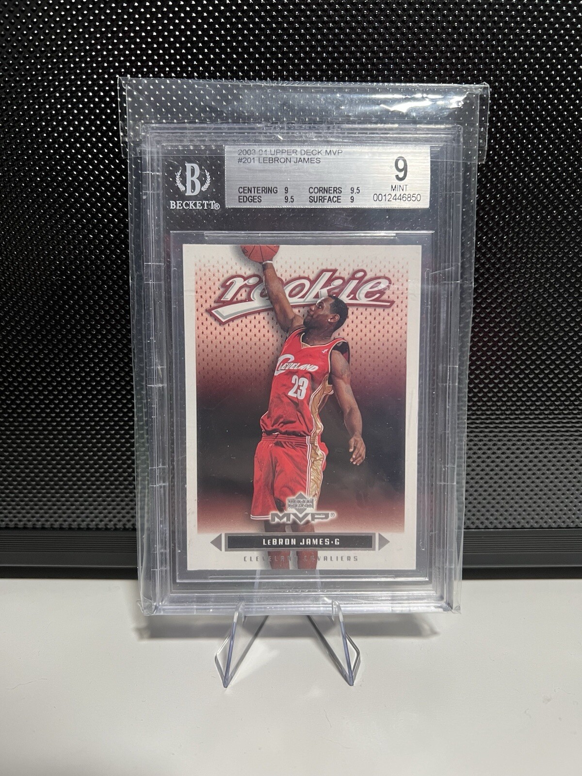 2003 Upper Deck MVP Lebron James (RC) #201 BGS 9 Mint