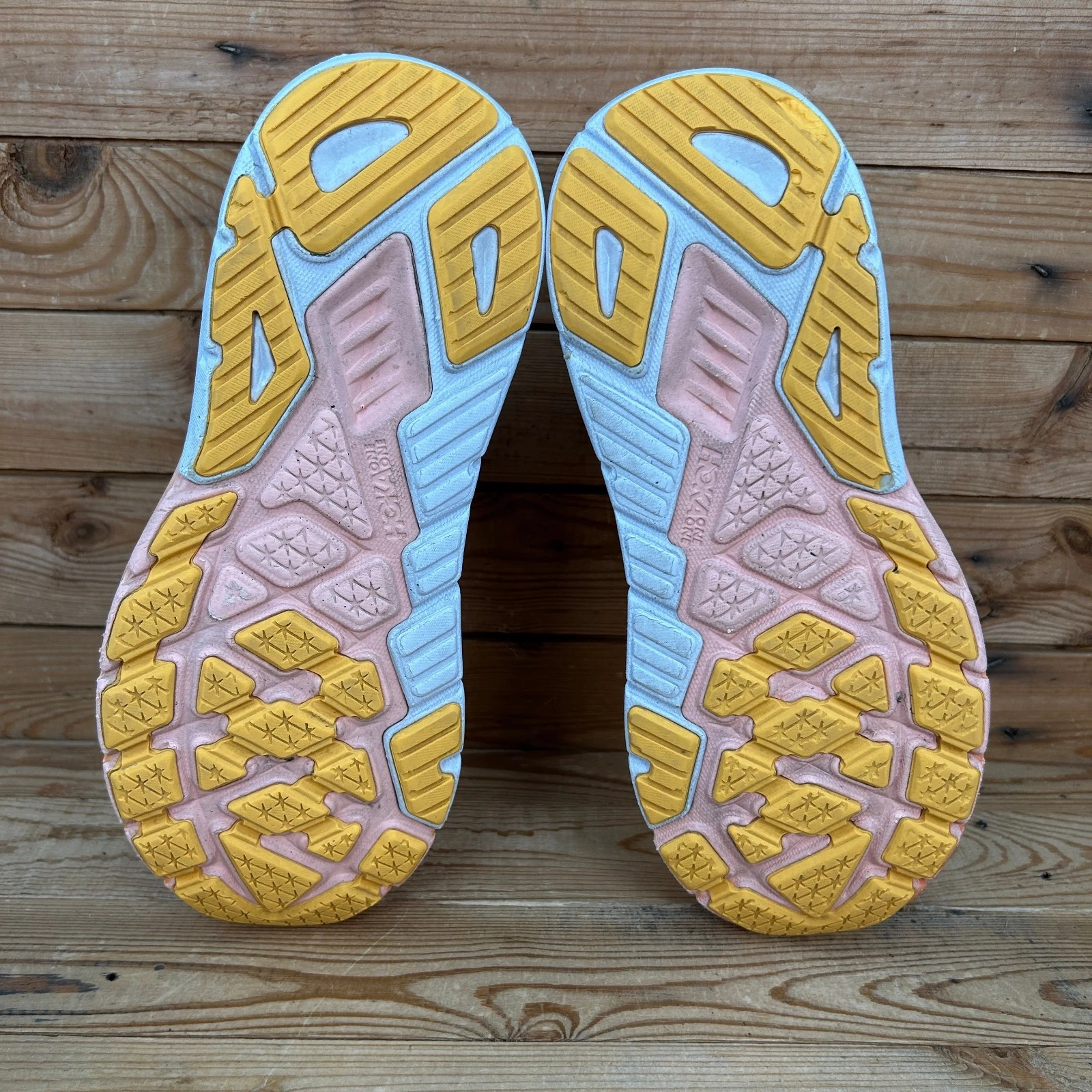 Scarpe da ginnastica Hoka One One donna UK 7 5 Arahi 6 arancione al sole corsa maratona