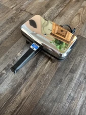 Vintage VITANTONIO PIZZELLE CHEF 300A Italian Waffle Cookie Maker Ready To Use