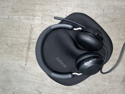 Jabra Evolve2 65 USB UC Stereo Wireless Headset (Bluetooth)