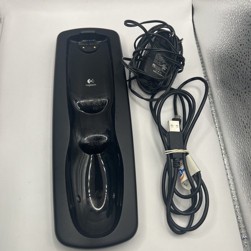 Logitech Harmony One R-IY17 Universal Remote Control with Original Charging Base - Picture 8 of 10