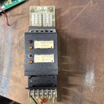 Cerberus Pyrotronics Siemens ZN-30 Zone Module System 3 Fire Alarm  **Used**