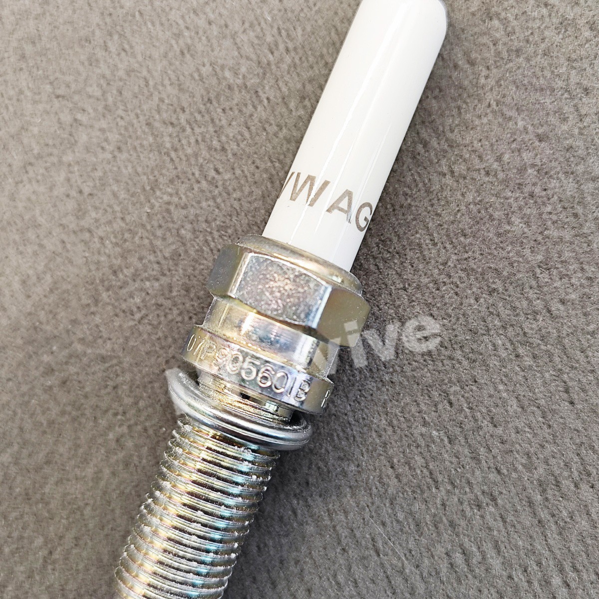 12 Pcs Bentley Spark Plugs W12 6.0T 07P905601B For W12 NEW