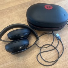 BEATS Studio 3 Wireless Headphones with Case Clamshell Black Bluetooth Tested