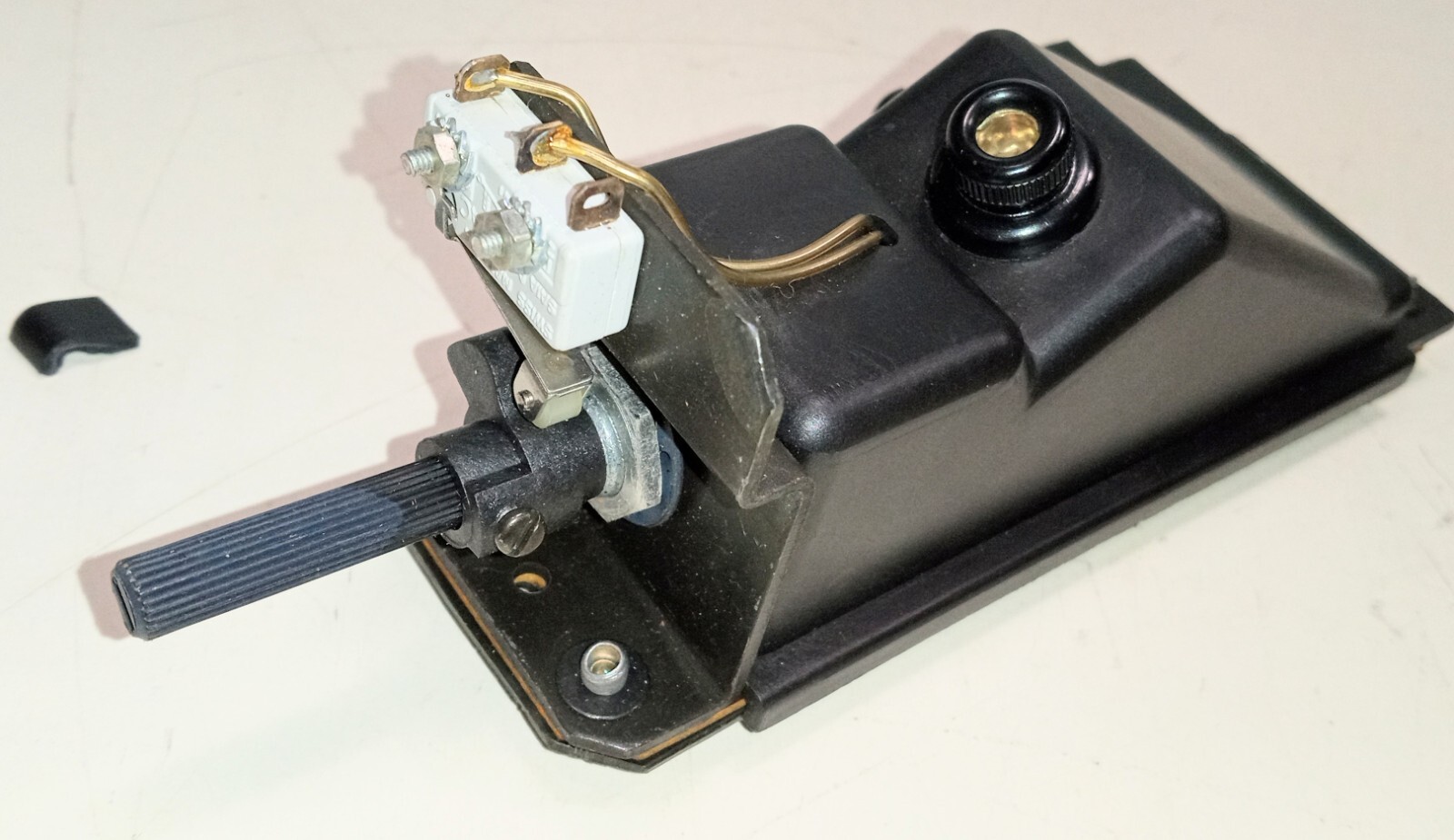 Ferrari Mondial Air Conditioning Variable Fan Speed Control Switch_61112300_NEW