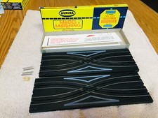 AURORA CRISSCROSS Track 1524 in box NOS Model Motoring  BUZZ PERRI COLLECTION