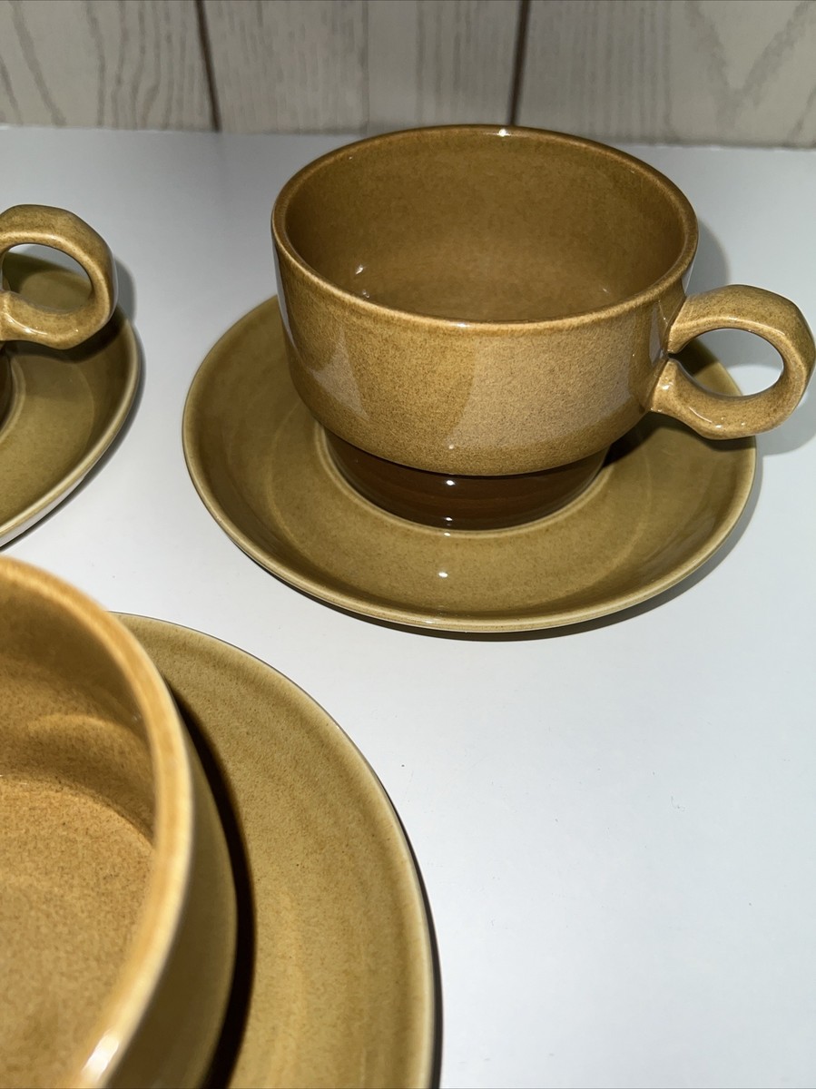 Set Of (3) EKCO ETERNA CANOE STONEWARE JAPAN 1102 CUP & SAUCER