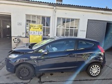 Schlachtfest Ford Fiesta 6 VI 1,25 Bj.2009  Ausschnitt vom Einstieg Nr.22/25