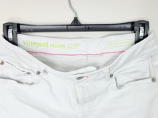 Girls Size 14 Vinyard Vines White Demin Shorts With Frey Bottom Accents 1095