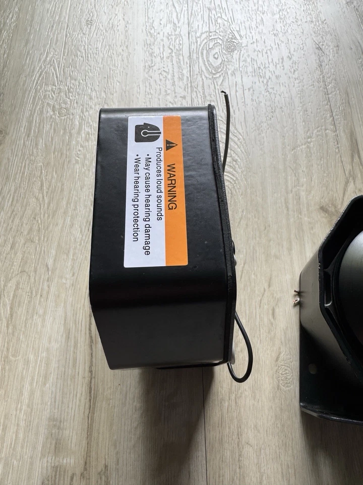 Federal Signal + 2 Lautsprecher 2x 200Watt Mit kabellosen Fernbedienung - Bild 3 von 4