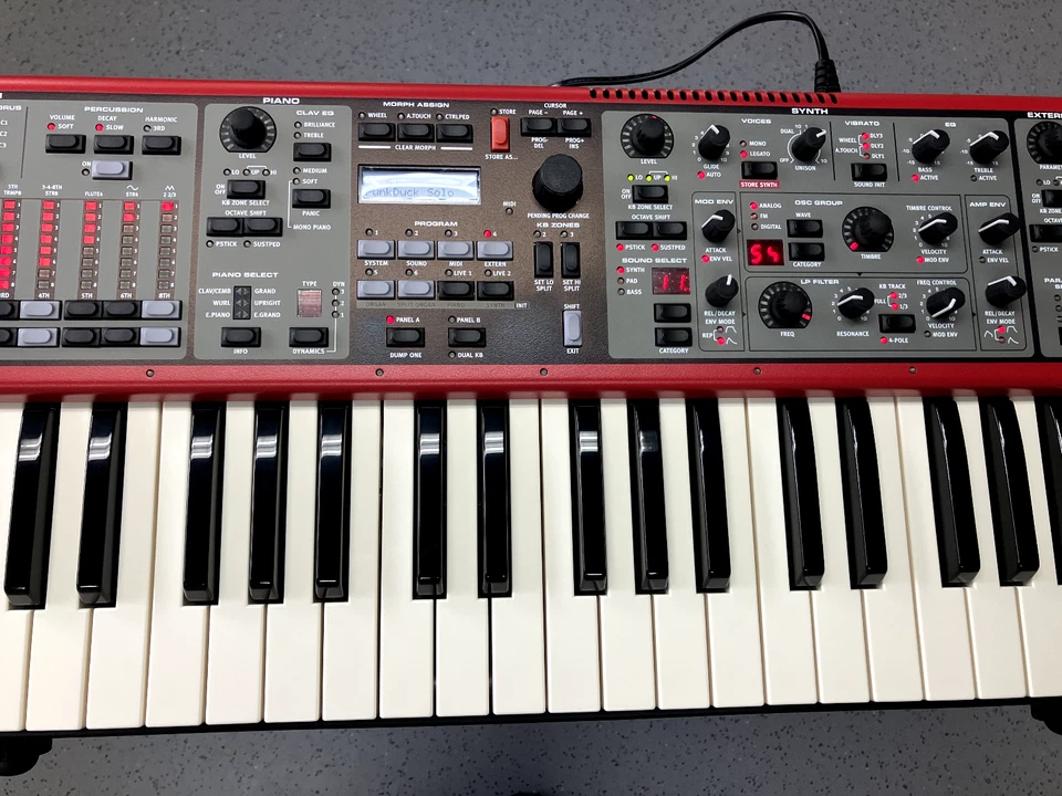 Clavia Nord Stage EX Compact, 73 keys sw, *top* Zustand, ab 1,-Euro  - Bild 3 von 4