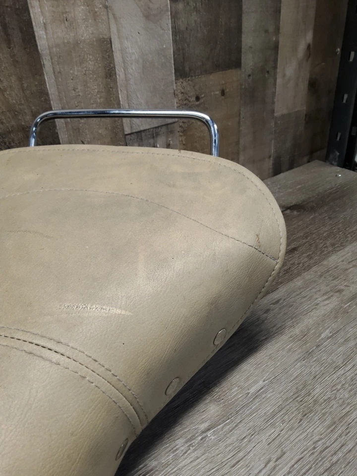 Vespa Scooter Driver Rider Solo Seat Saddle Cushion Pad - Image 4 of 4