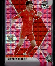 2021 Panini Mosaic UEFA EURO #198 Kieffer Moore Mosaic Camo Pink