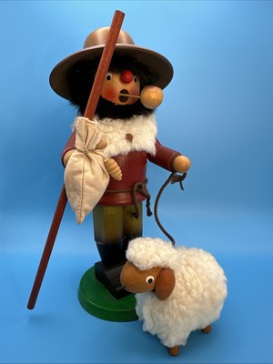 HOLZKUNST CHRISTIAN ULBRICHT SHEEP HERDER  STAFF PIPE SHEEP GERMANY