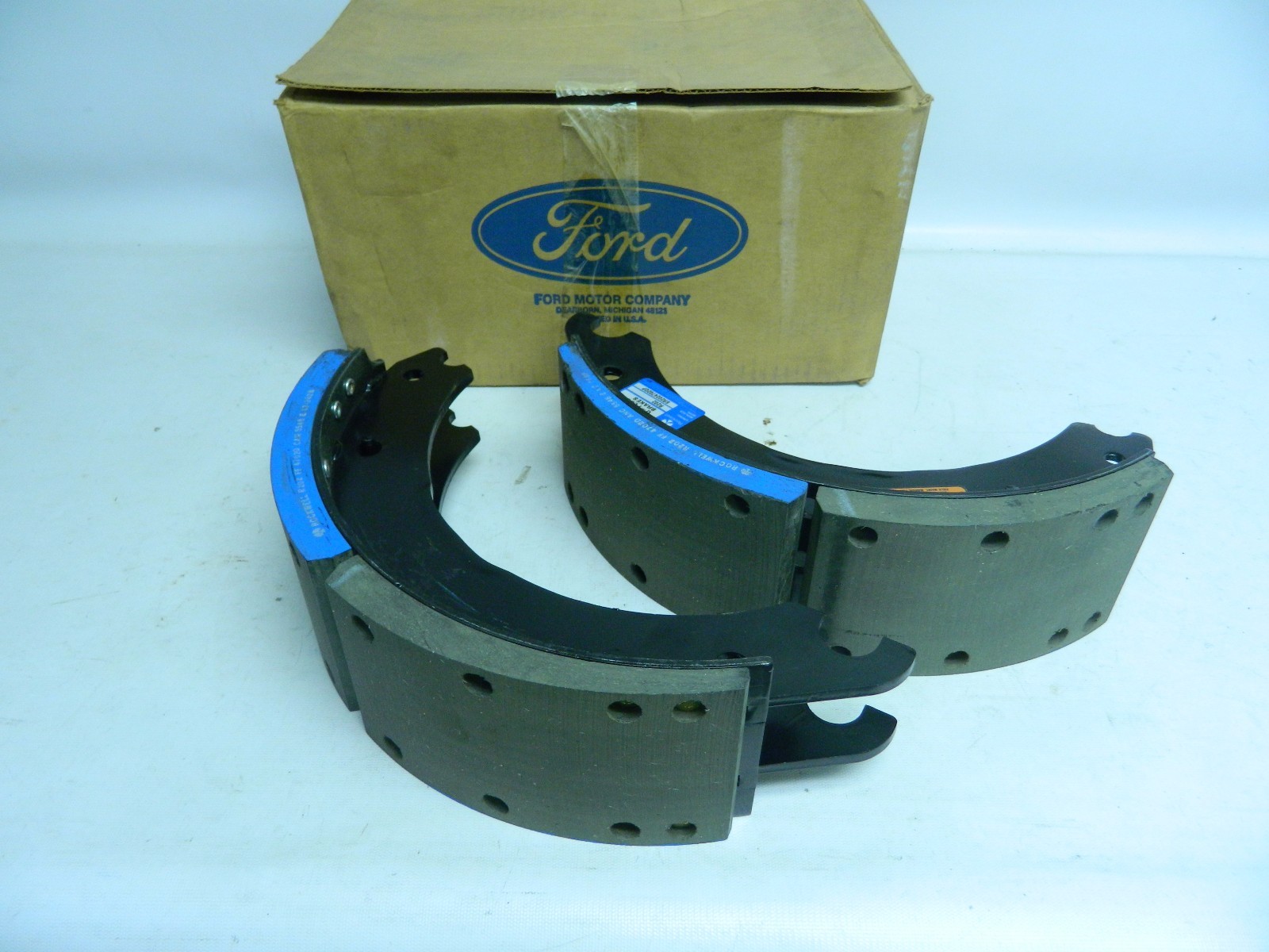 New OEM Ford Medium Heavy Truck Brake Shoe & Lining Assembly eBay