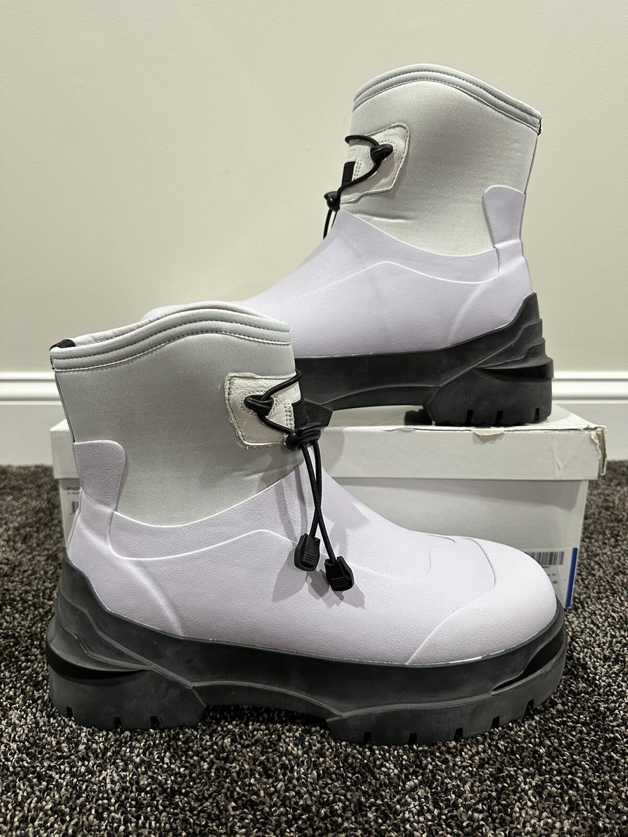 Moncler x 1017 Alyx 9SM Alison Scarpa White Boots | eBay Moncler x 1017 Alyx 9SM Alison Scarpa White Boots | eBay