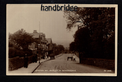 Burley in Wharfedale - Station Road - Echtfoto Postkarte