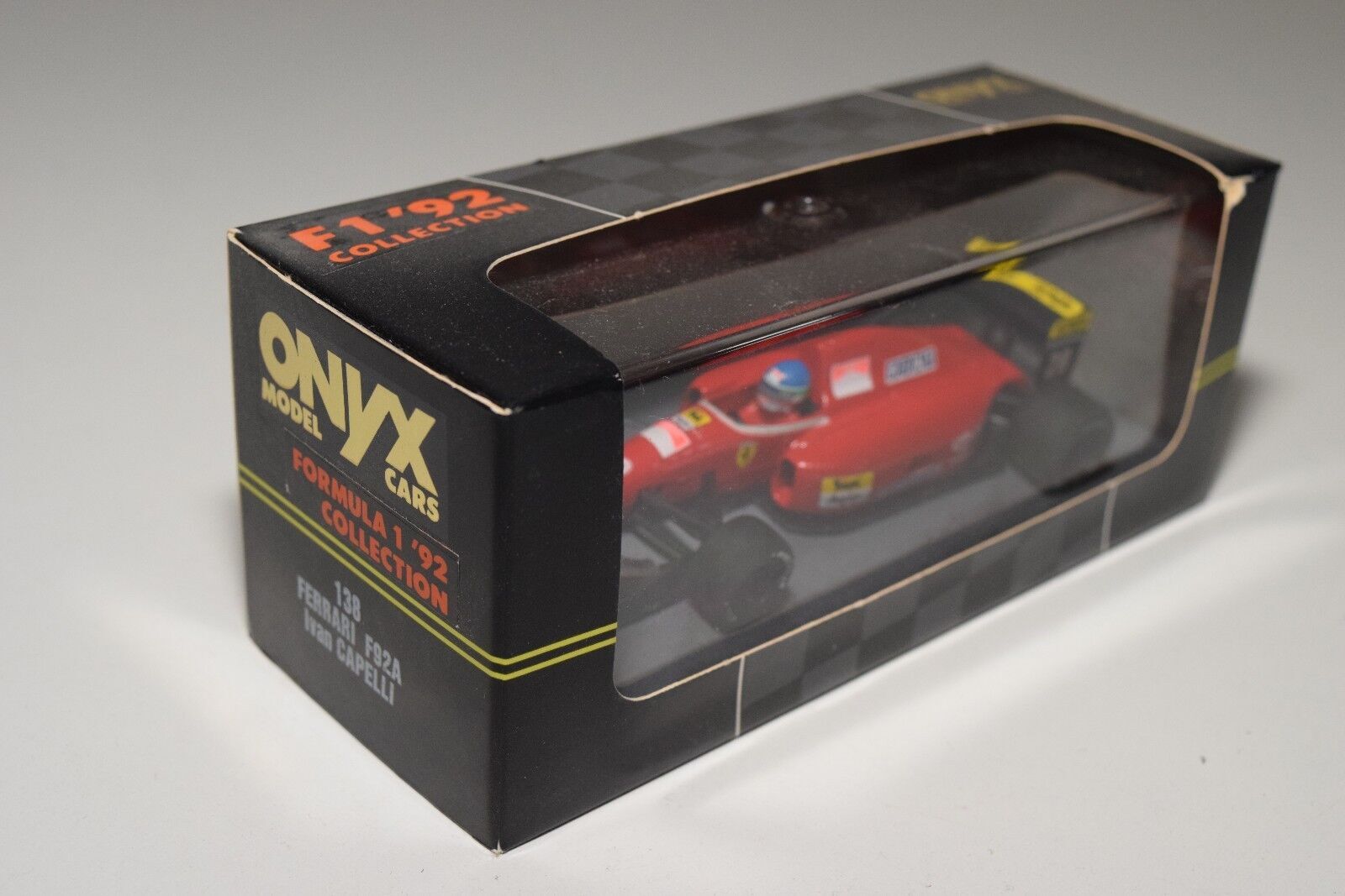 Modèle Réduit Ferrari F92A 1992 - Échelle 1:43 - Marque Kyosho - Occasion Très Bon État