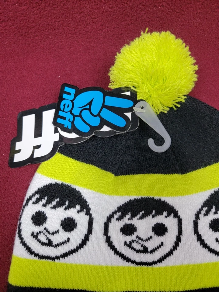 Neff Beanie Hat winter snow headwear acrylic one size happy face tongue skate — 第 3/4 张图片