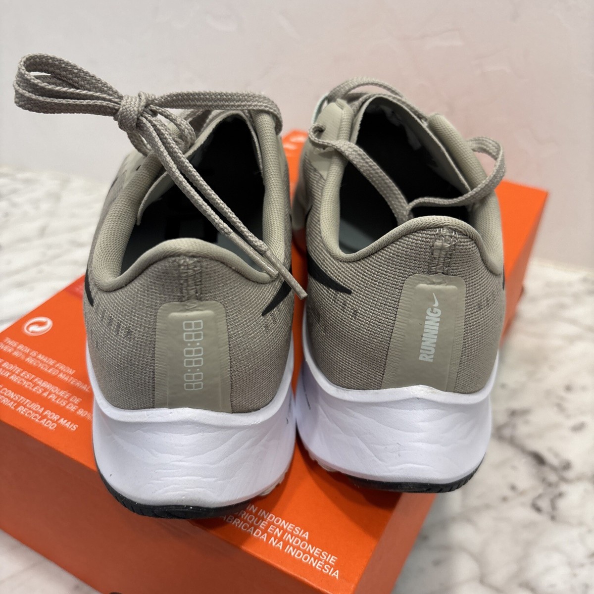 Nike Zoom Pegasus 37 BQ9646-200 Mens Size 11 Stone Tan Beige Running Shoes Used NIKE Air Zoom Pegasus 37 MEN main image 3