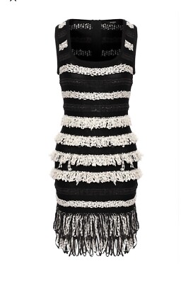 The spring-summer collection of the brand founded by Pierre Balmain includ
