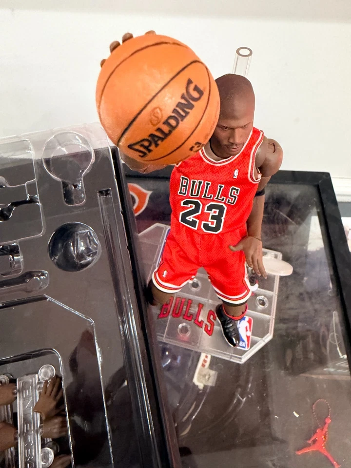 Michael Jordan Escala 1/9 Movimiento Obra Maestra Serie 2 Chicago Bulls Enterbay Foto 3 de 4
