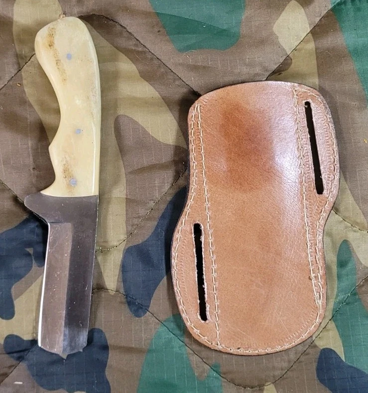 3in Bull Cutting Knife With Leather Sheath And imitation Bone Scales - Image 2 of 4