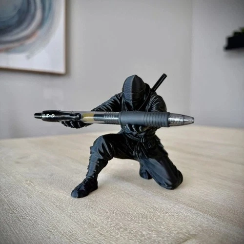 Funny 3D Printing Warrior Ornaments Creative Pen Holder Desk Decoration