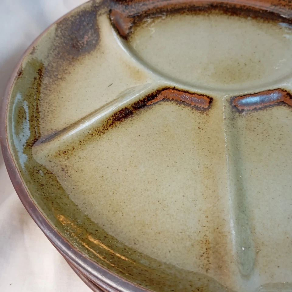 Lot de 6 assiettes compartimentées en grès – Grès de l’Arnon – Vintage - Photo 3/4