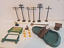 Plasticville O/S Scale - Parts: Bridge, Well, Benches, Telephone Poles, Signs