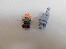 LEGO Minecraft 21113  THE CAVE: (3) MINIFIGS  & PARTS LOT & (2) BONUS FIGS