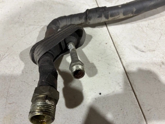 BMW AC MANGUERA AIRE ACONDICIONADO PAR HVAC E30 318i 325i 325iX 86-93 OEM 64538391048 Foto 2 de 4