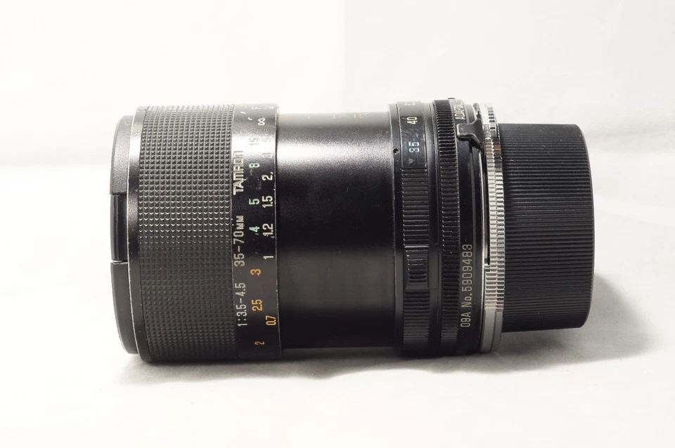 Tamron 09A 35-70mm F3.5-4.5 BBAR MC CF Macro MF for Olympus OM As-Is [5909483] - Image 3 of 4