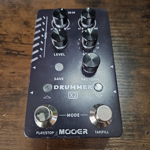 Boîte à Rythmes MOOER Drummer X2 - 121 Rythmes - Footswitch - Éditeur PC/Mac