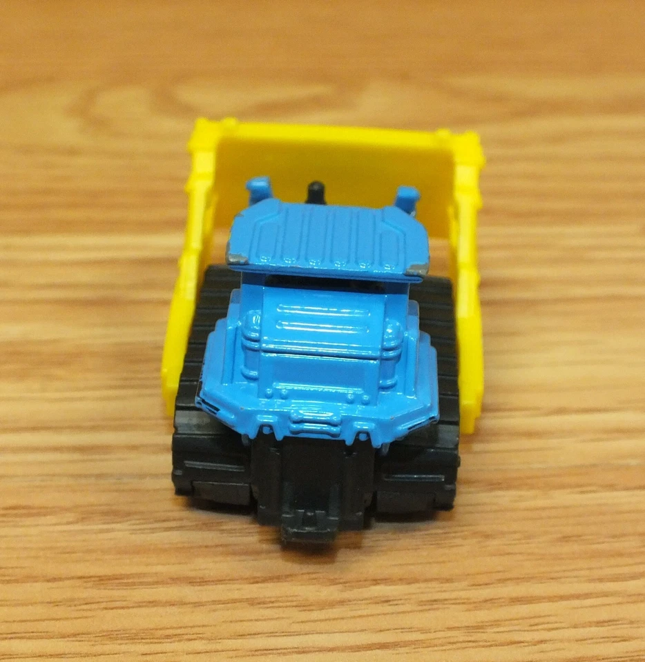 Matchbox Mattel 2006, 2013 MB 948 Maintenance Crew Ground Breaker Die Cast Toy - Image 2 of 4