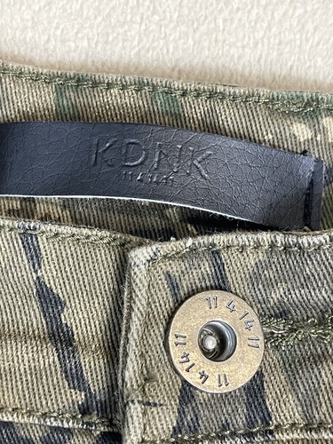 KDNK Pants Mens 36 Green Camo Cargo Hiking Hunting Outdoor Casual Pockets NWT - Picture 8 of 12