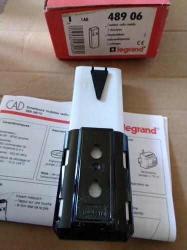 Émetteur Telecomande Mobile Radio CAD Legrand Réf 489 06 Neuf De Stock - Picture 2 of 3