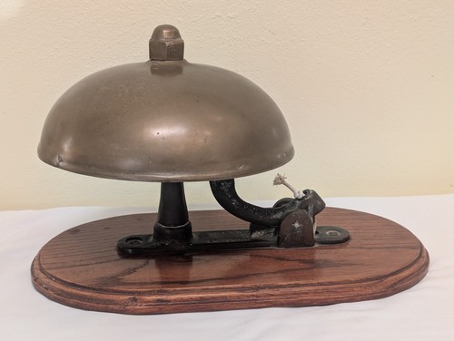 Early San Francisco MUNI RY Brass Cable Car Trolley Bell #01796 w/ Base