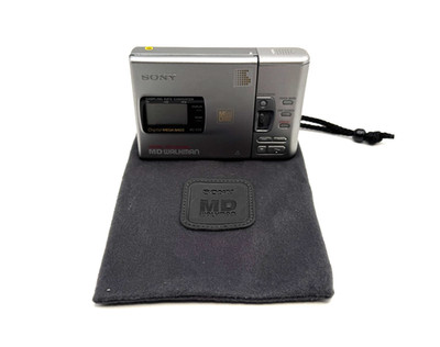 Sony MZ - R30 Minidisc Player mit Digital Mega Bass, Aufnahmefunktion