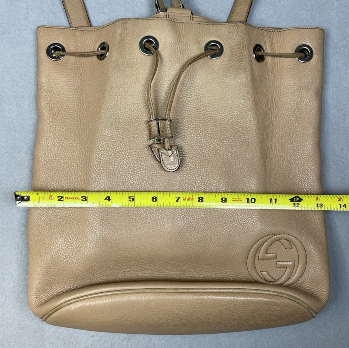 Gucci Soho Leather Drawstring Backpack Beige Pebb… - image 15