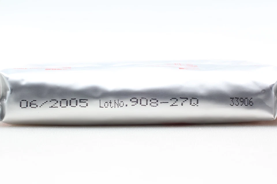 [Unused] Fujifilm Fuji FP-100C 45 Instant Color Film Expired 2005 From JAPAN - Image 2 of 4