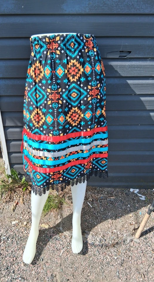 native ribbon skirt - Photo 1/1