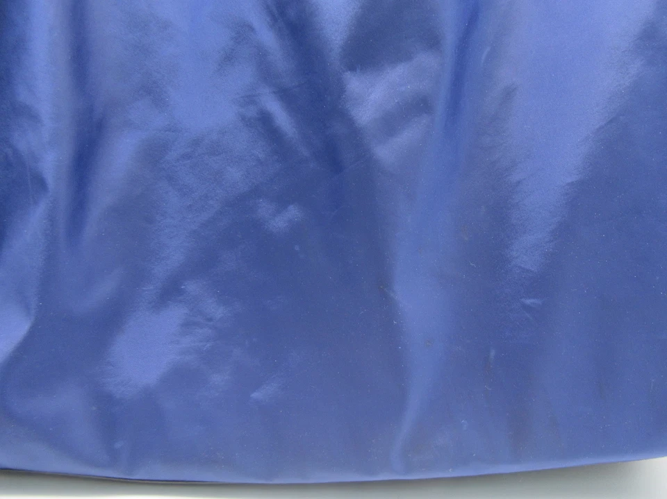 Bolso grande Burberry azul nailon con forro a cuadros Nova y asas de cuero Foto 3 de 4