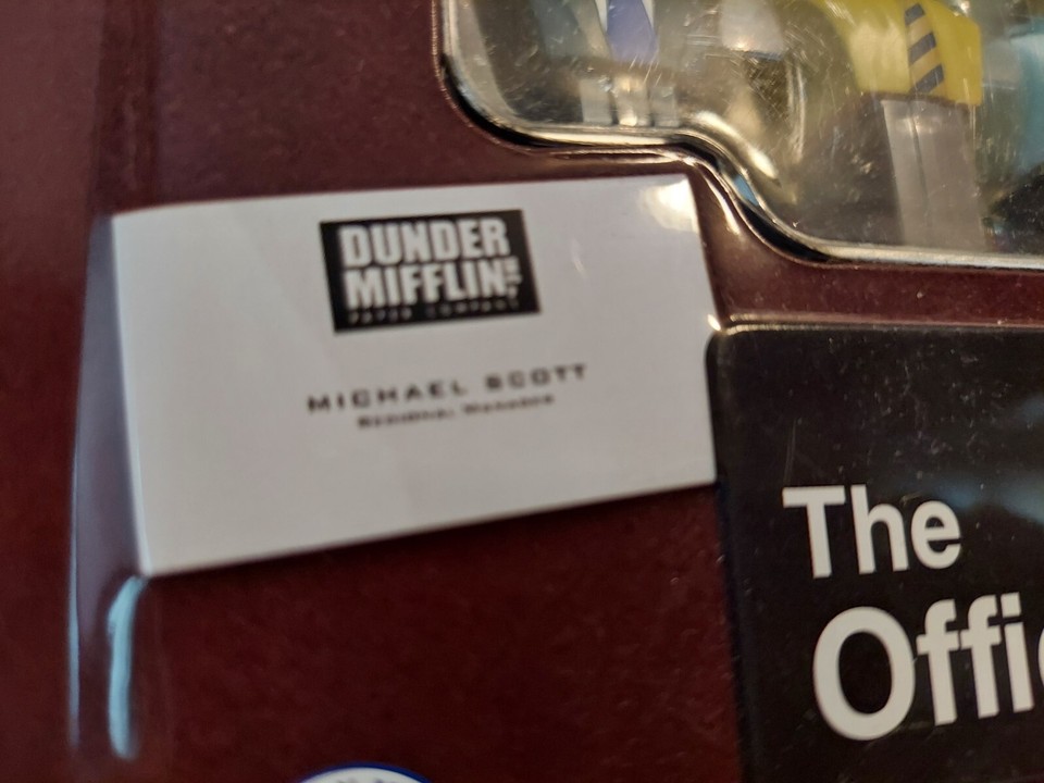 THE OFFICE gift PEZ Tin Briefcase Michael Scott Dwight Schrute Jim
