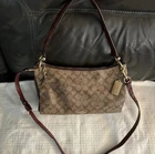 Coach Women's Medium Shoulder Bag Tan Brown with Adjustable Strap