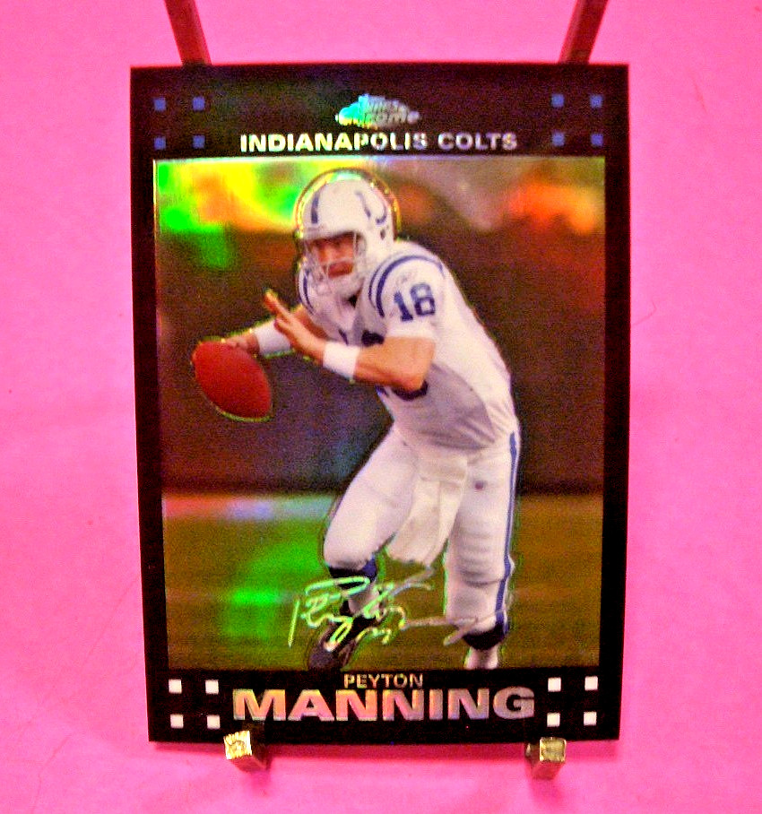 Football - Peyton Manning - 2007 Topps Chrome Refractor Card # TC5