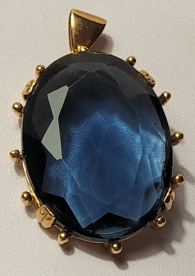 Pendentif Vintage Plaqué Or - Bijou Ancien De Stock - Trouvaille Rare