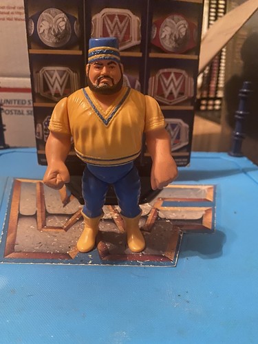WWF HASBRO SERIES 1 AKEEM...